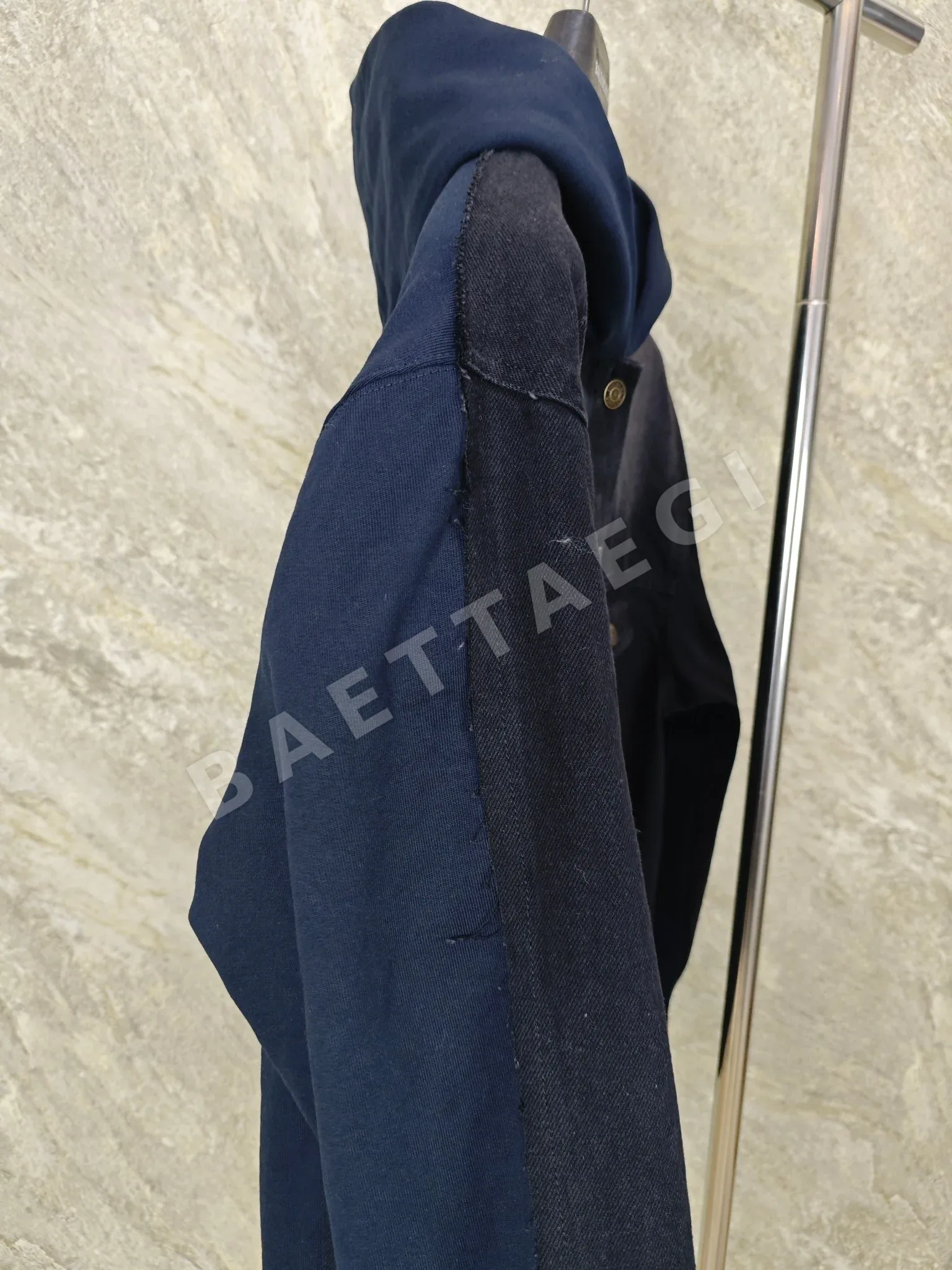 발렌시아가 데님 패치워크 후드 자켓 상세 이미지 6
