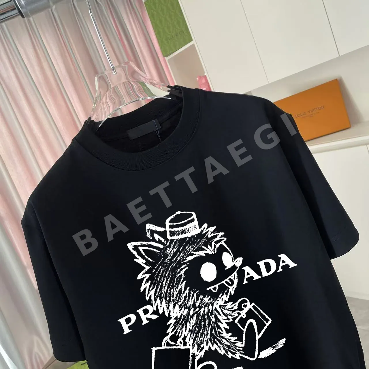 프라다 유니섹스 반팔 티셔츠 상세 이미지 3