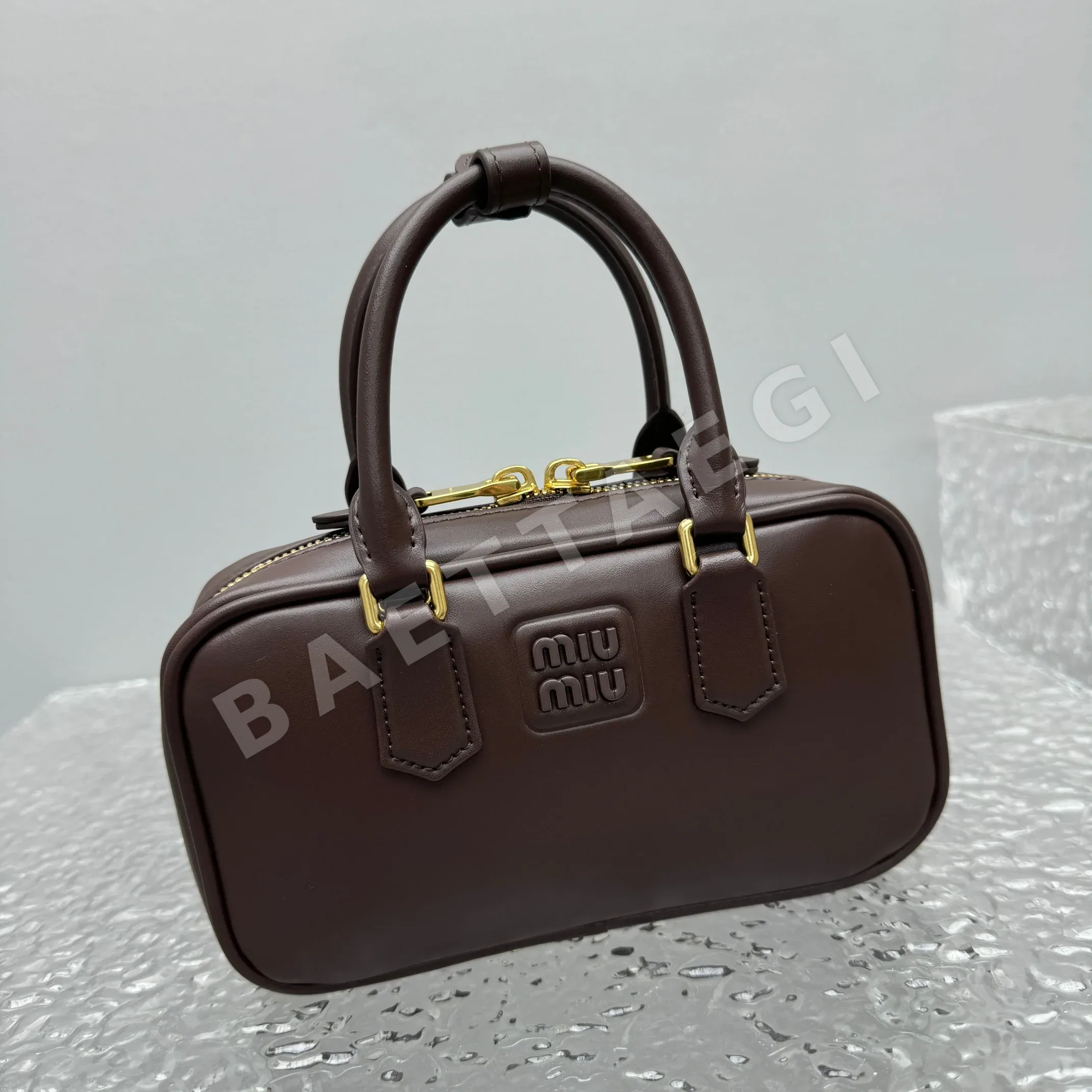 미우미우 미니 볼링백 상세 이미지 14