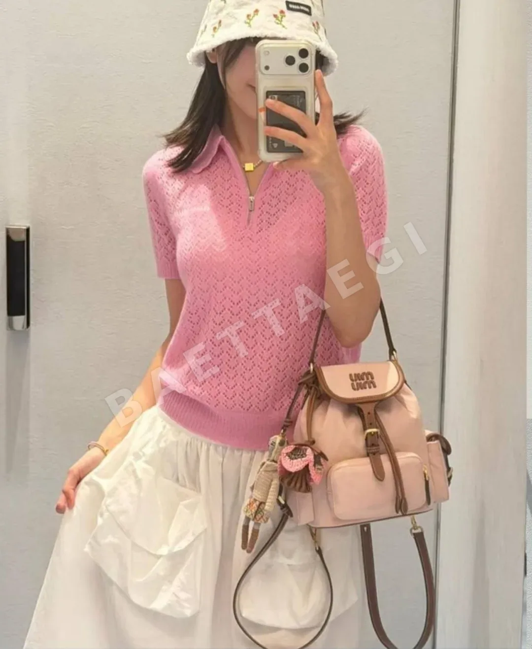 미우미우 레이스 카라 컷아웃 니트 반팔 티셔츠 상세 이미지 5