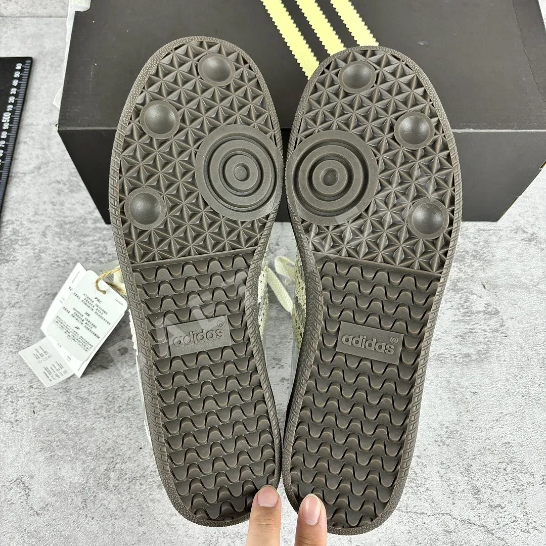 아디다스 [GOD] 삼바 IG8181 200850 Adidas Samba Wales Bonner Silver 상세 이미지 3
