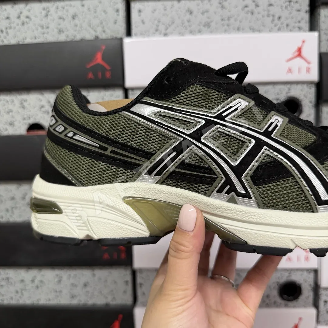 아식스 [KO] 젤 1130 1203A610-300 200553 Asics Gel-1130 Irvine Black 상세 이미지 6