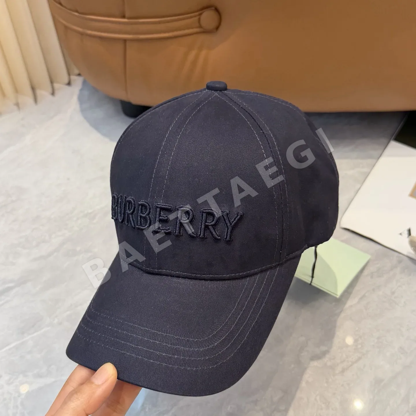 버버리 자수 베이스볼 캡 상세 이미지 8