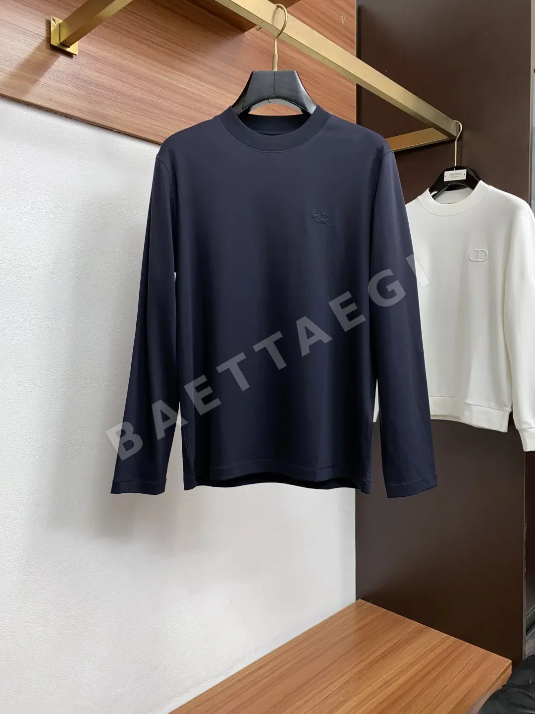 버버리 크루넥 긴팔 베이스레이어 셔츠 165503