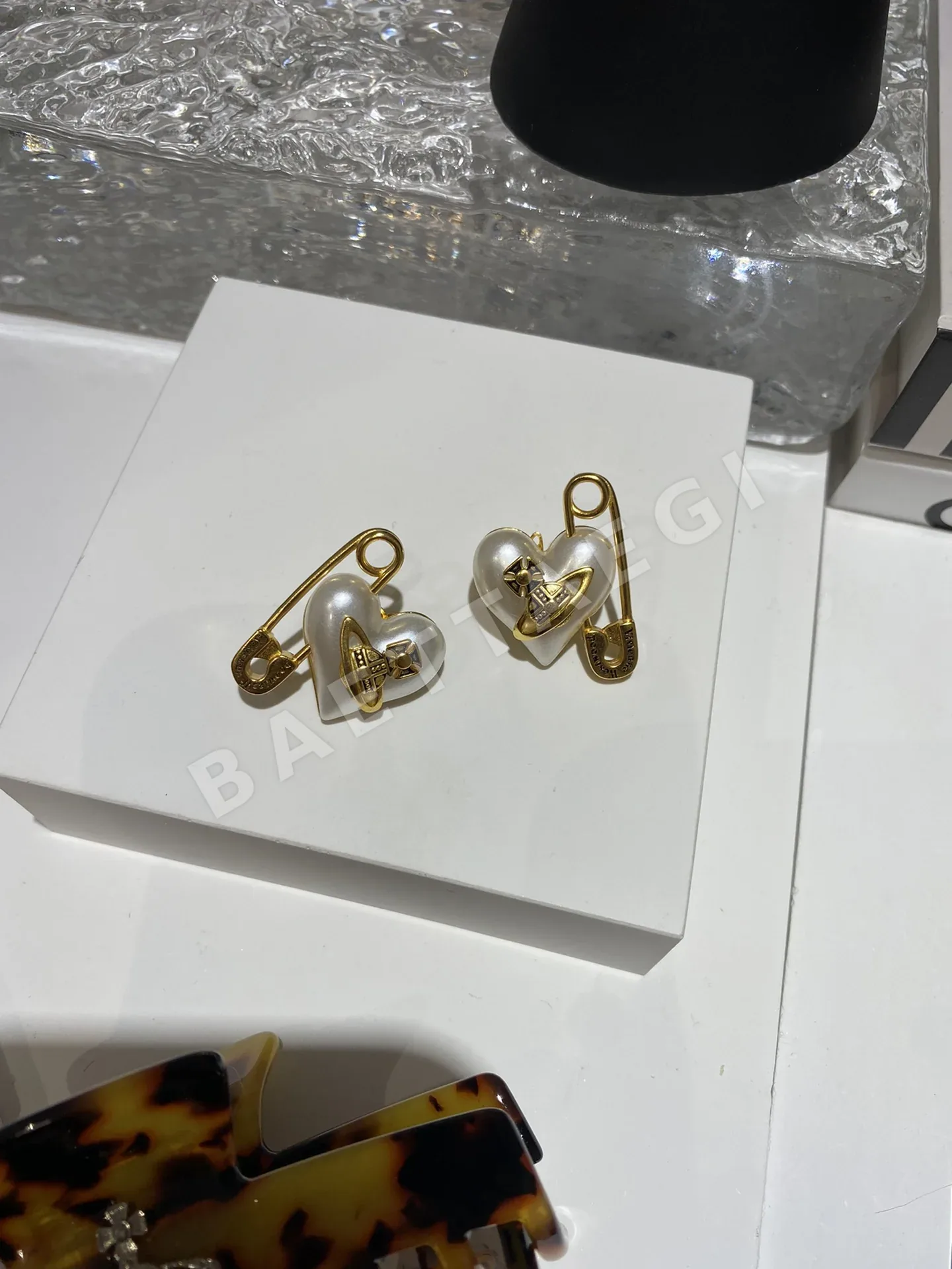 비비안웨스트우드 귀걸이 64944 Vivienne Westwood Earrings 상세 이미지 2