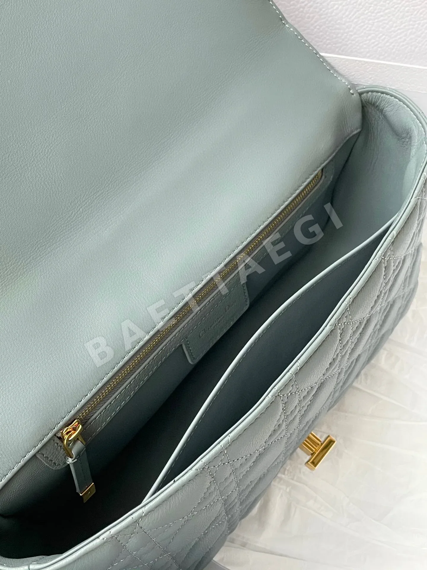 디올 몽테뉴 20 플립톱 핸드백 상세 이미지 8