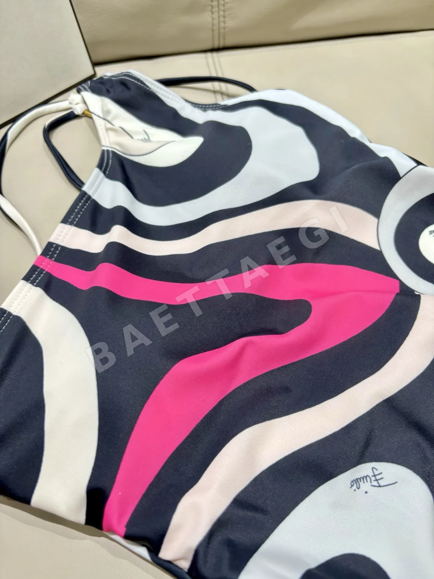 액티브웨어 여성 통기성 원피스 수영복 상세 이미지 9