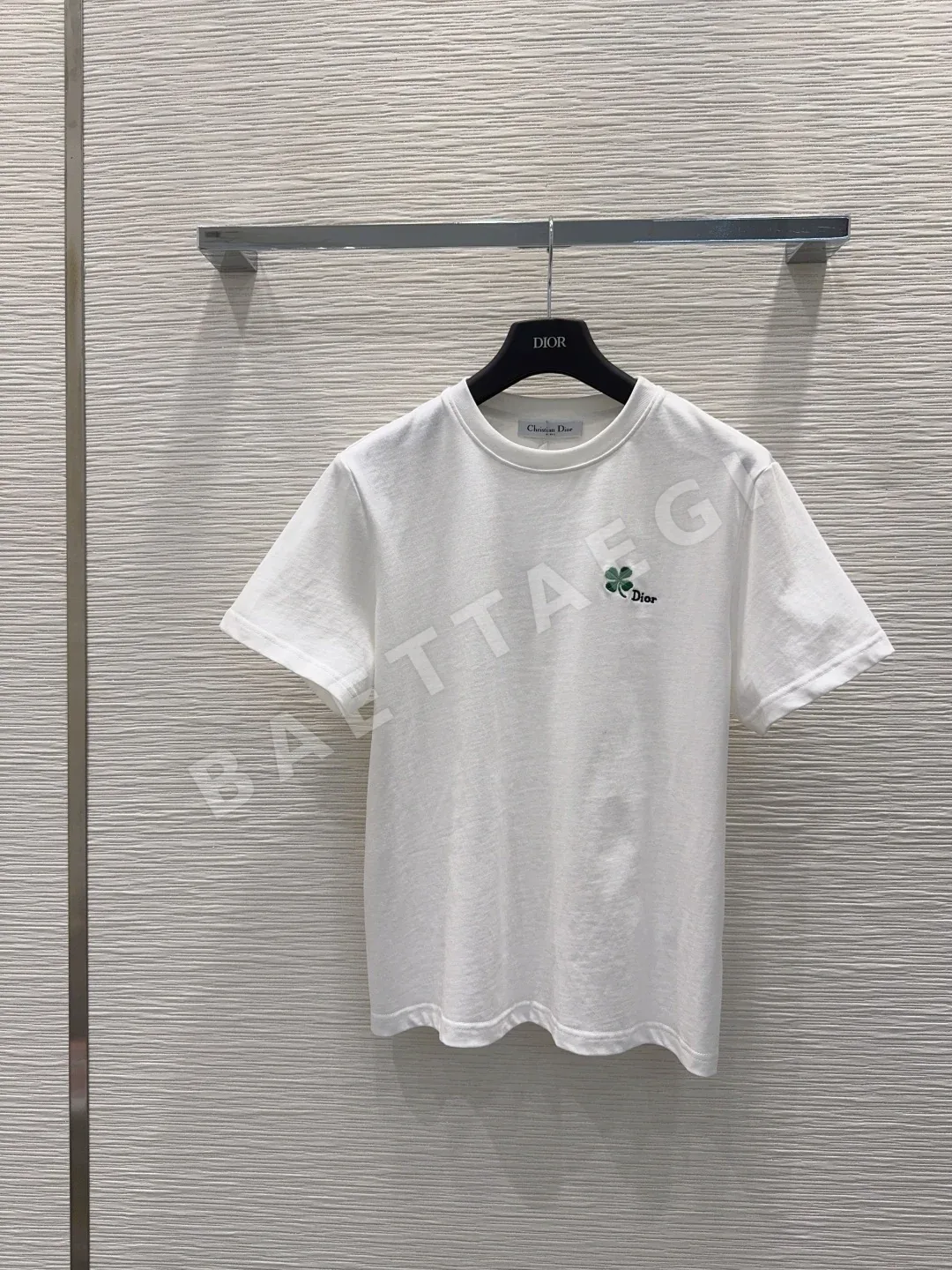 디올 네 잎 클로버 자수 티셔츠 세트 상세 이미지 2