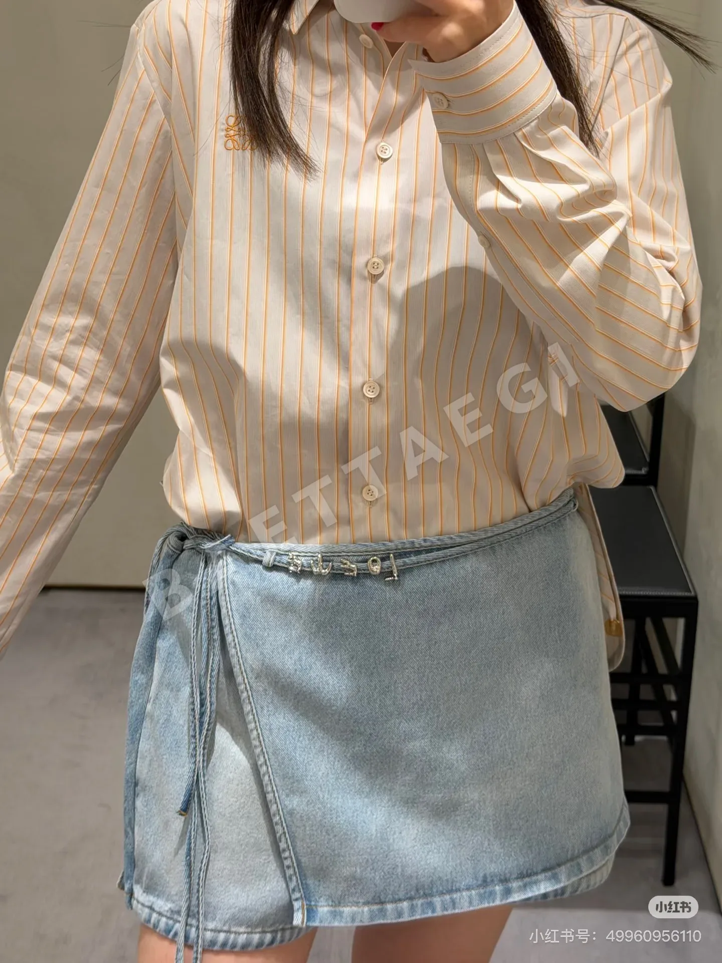 로에베 비대칭 컷 사이드 타이 데님 바지 상세 이미지 8