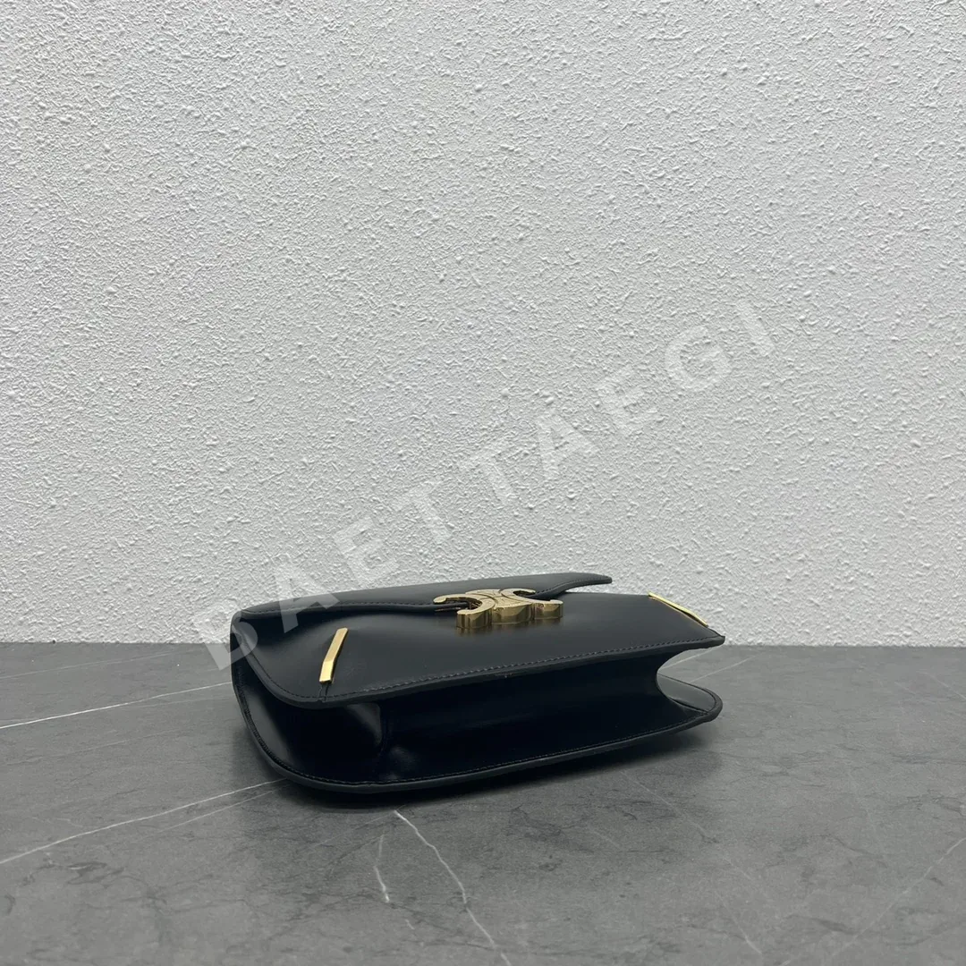 셀린느 개선문 체인 스퀘어 가방 상세 이미지 4