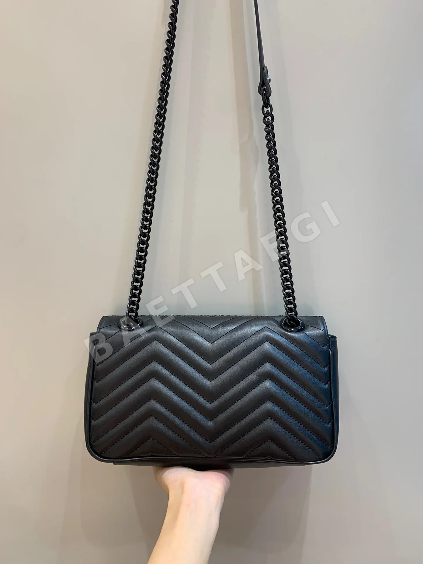 구찌 마카롱 블랙 가죽 숄더백 26CM443497 상세 이미지 9