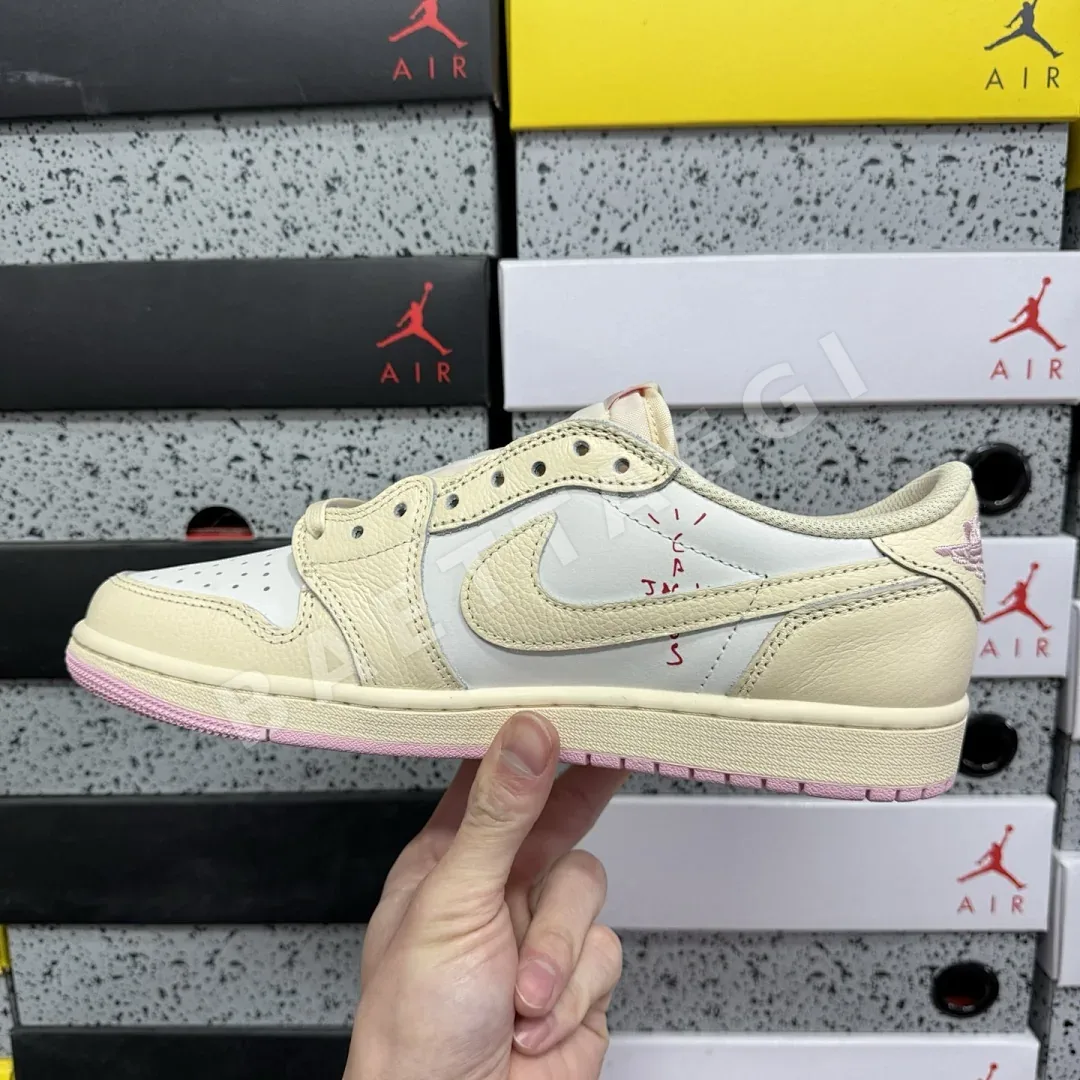 나이키 [PK4.0] 조던 1 레트로 로우 OG SP IQ7604-100 201253 Nike Jordan 1 Retro Low OG SP 상세 이미지 3