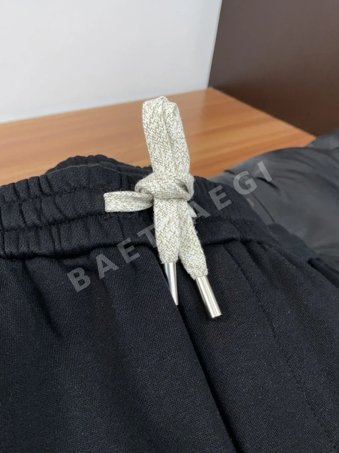 로에베 남성 바지 상세 이미지 4