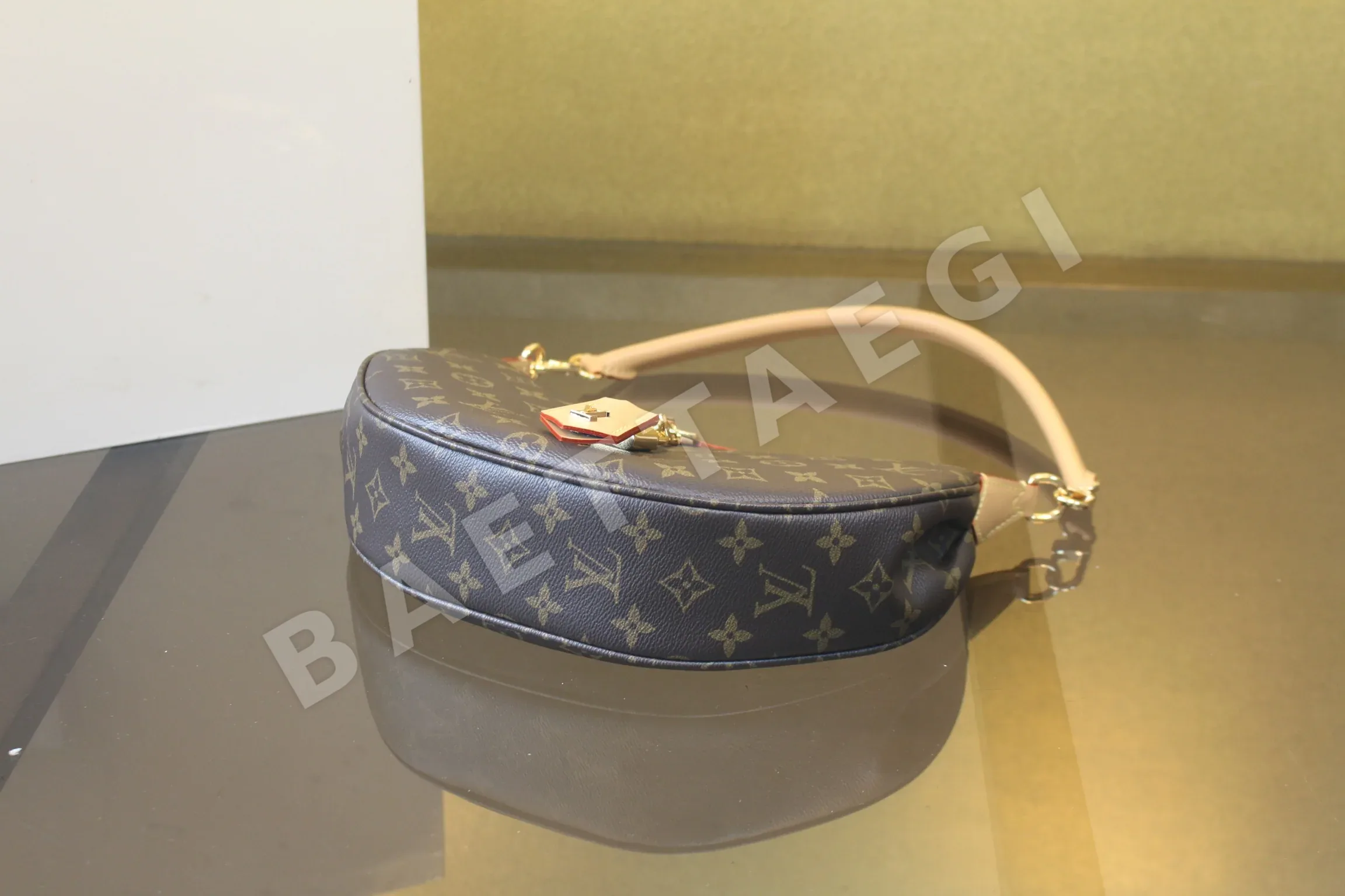 루이비통 모노그램 캔버스 가방 M12939 상세 이미지 3