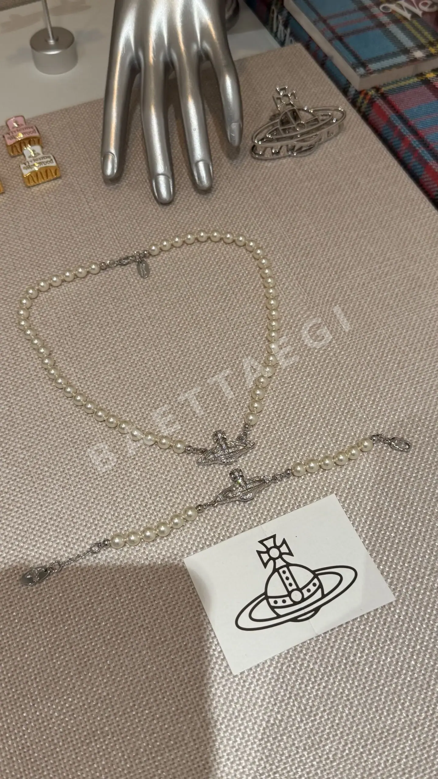 비비안웨스트우드 목걸이 64963 Vivienne Westwood Necklace 상세 이미지 1