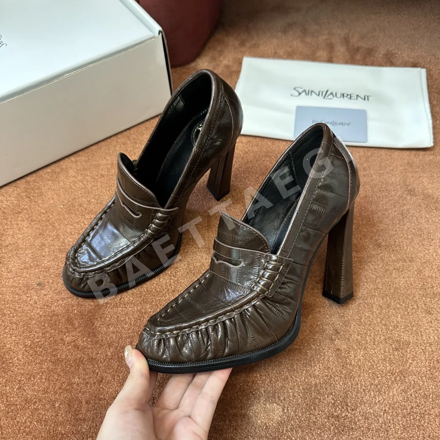 생로랑 앞코 덮인 뮬 로퍼 상세 이미지 7