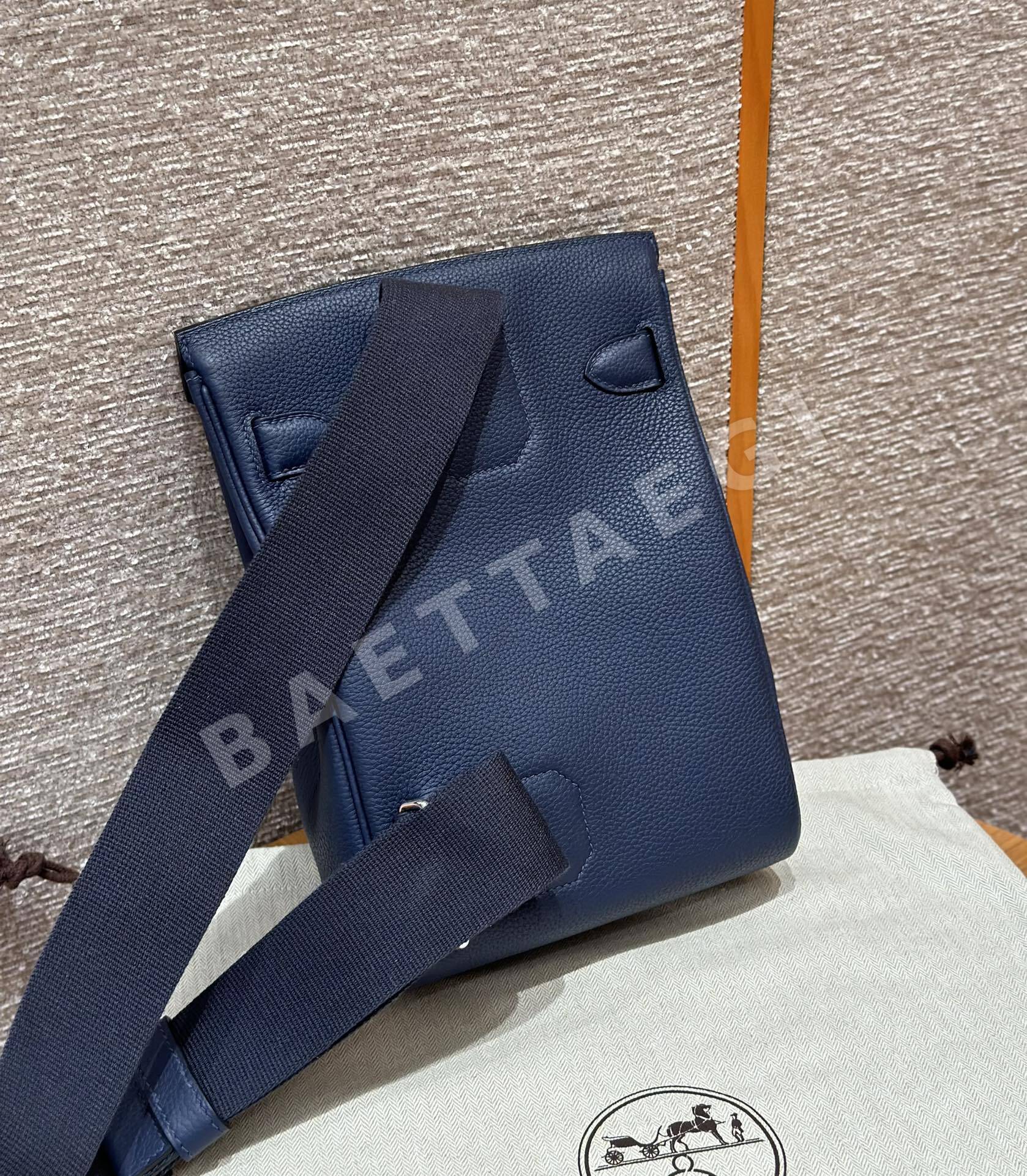 에르메스 핵 아 도 토고 가죽 사파이어 블루 백팩 상세 이미지 2