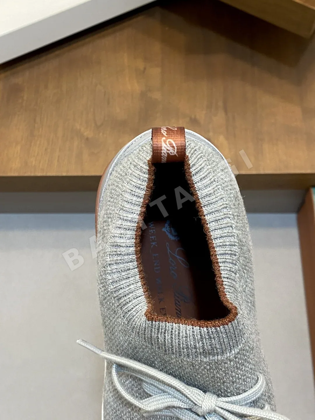 로로피아나 스니커즈 남성 송아지가죽 웨빙 풀탭 상세 이미지 7