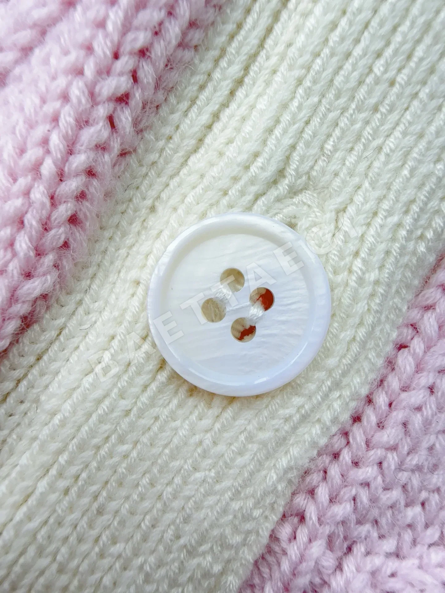 톰브라운 카라 블록 패치워크 여성 반팔 가디건 상세 이미지 6