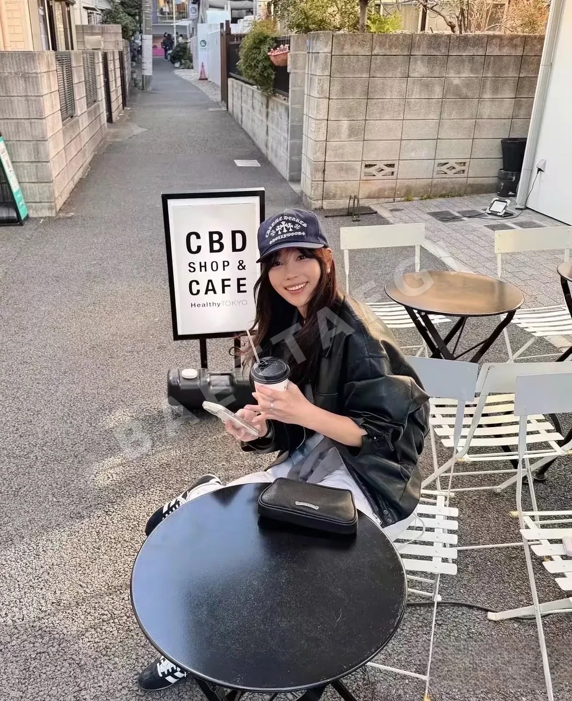 크롬하츠 네이비 블루 자수 캡 상세 이미지 5