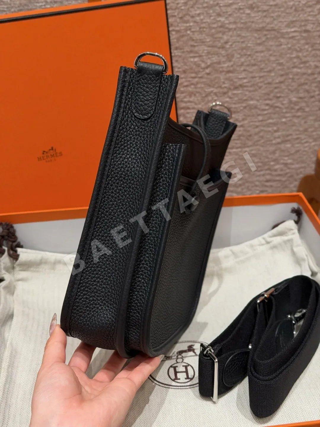 에르메스 에블린 23 cm 가방 상세 이미지 4