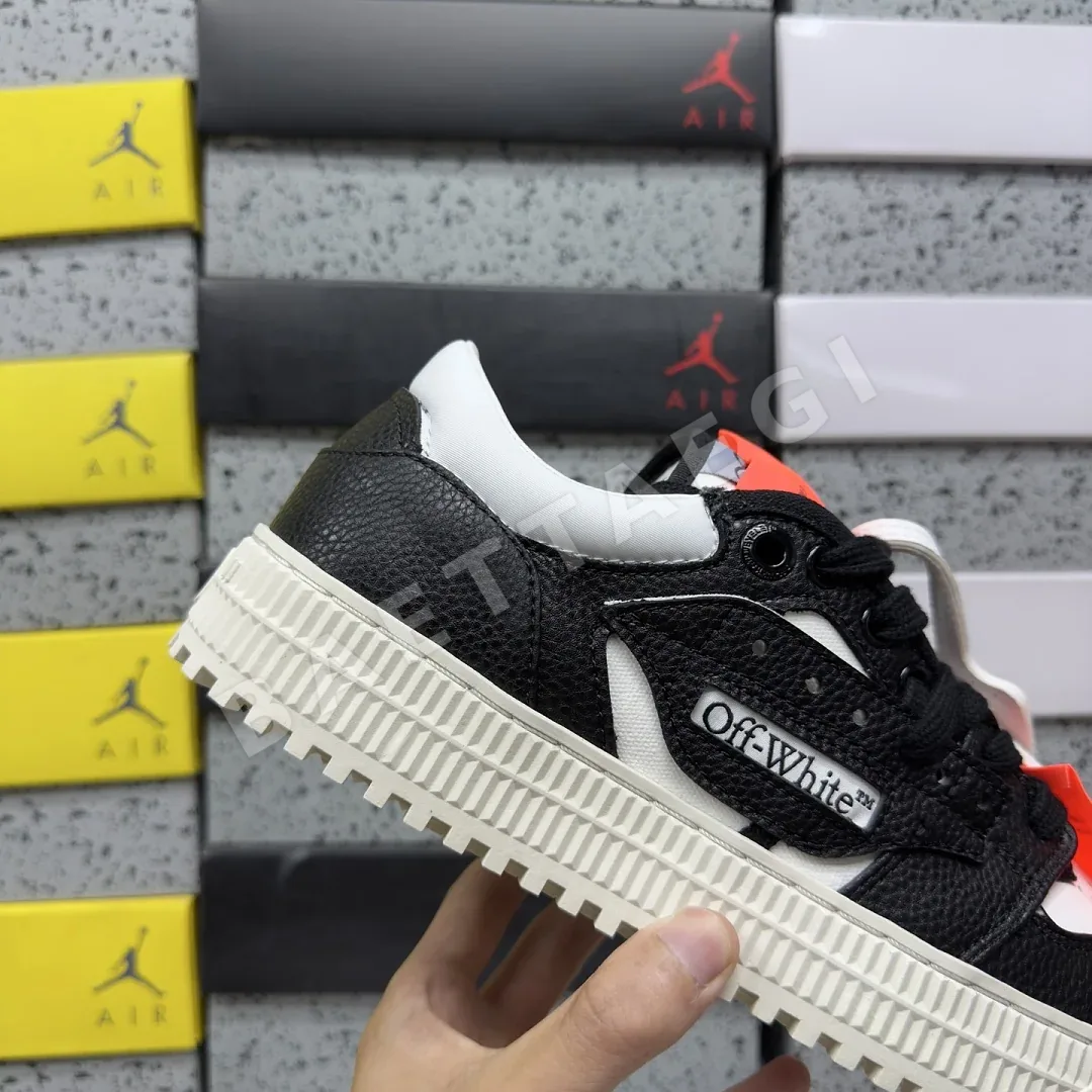 오프화이트 3.0 오프 코트 로우 블랙 화이트 202493 Off White 3.0 Off Court Low 상세 이미지 3