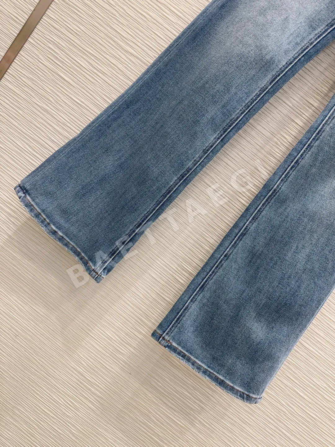 생로랑 3D 테일러드 핏 여성 바지 상세 이미지 6