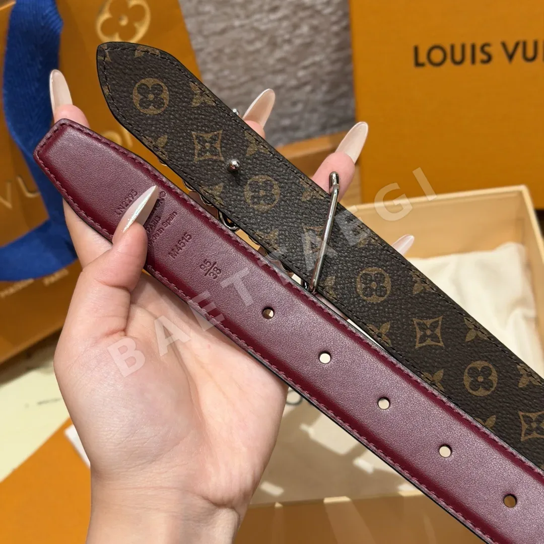 루이비통 스크립트 30mm 리버시블 벨트 상세 이미지 5