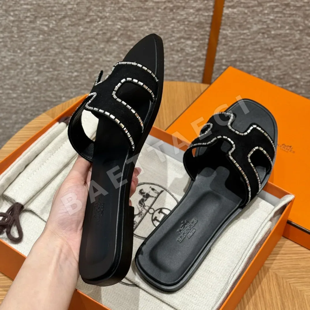 에르메스 오란 샌들 블랙 스웨이드 상세 이미지 5