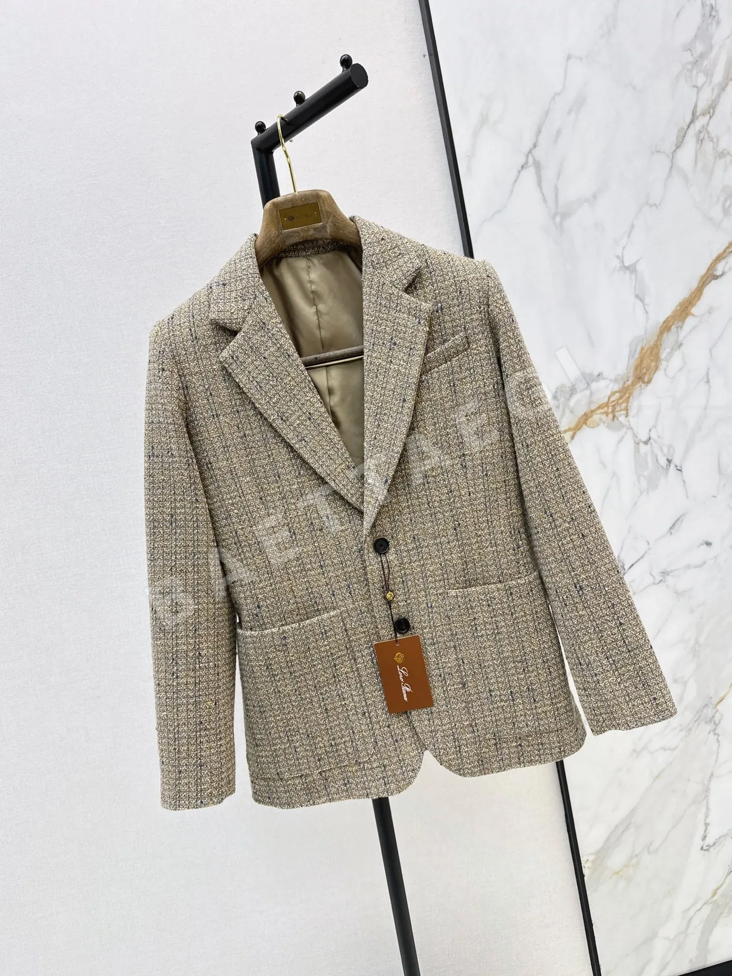 로로피아나 트위드 슬림핏 여성 자켓 상세 이미지 2
