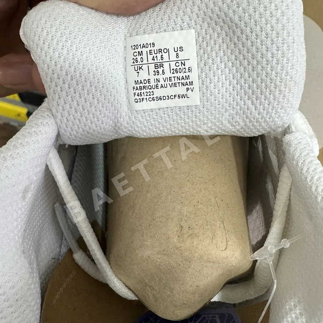 아식스 [LZ] 젤 카야노 14 1201A019-100 200561 Asics Gel-Kayano 14 Triple White 상세 이미지 9