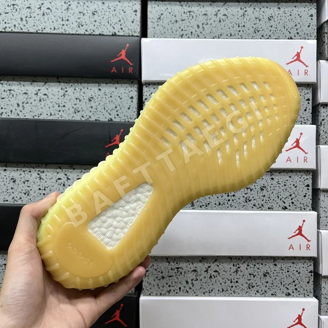 아디다스 [XQ] 이지 부스트 350 V2 FX4348 200808 Adidas Yeezy Boost 350 V2 Yeshaya 상세 이미지 7