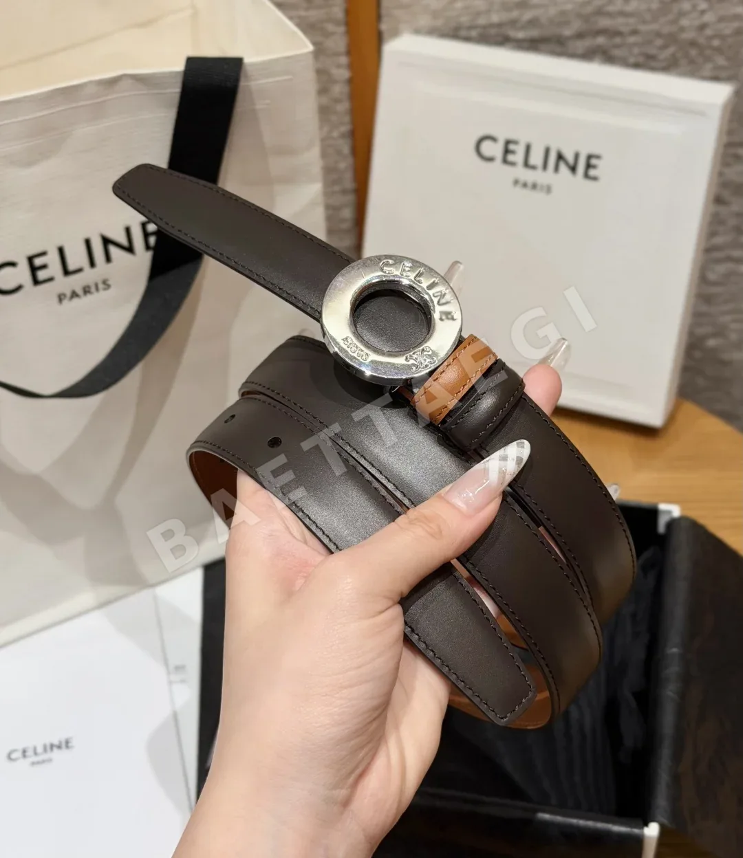셀린느 디스크 골드 버클 25mm 양면 가죽 벨트 상세 이미지 2