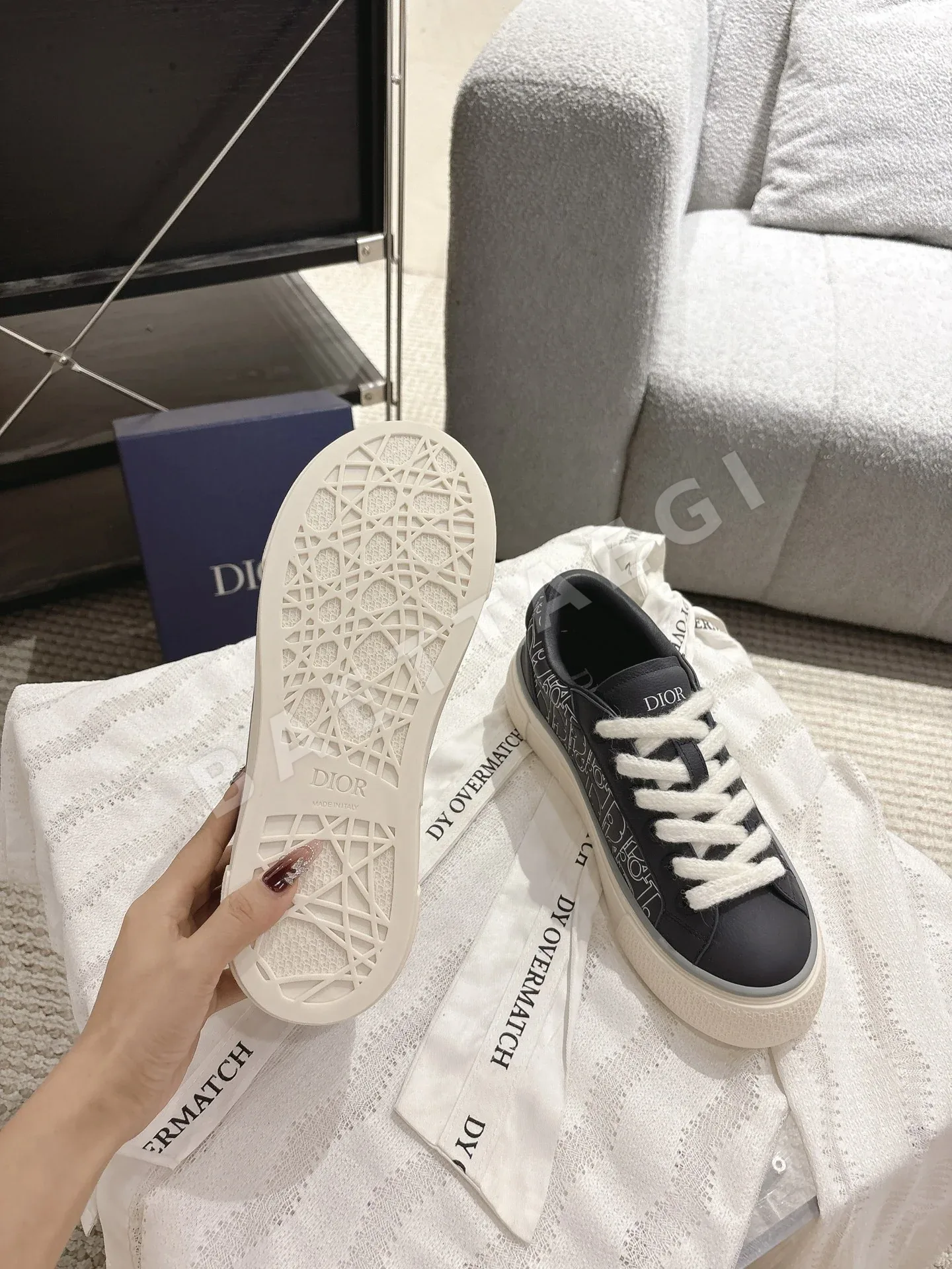 디올 커플 캐주얼 스니커즈 8715 상세 이미지 5