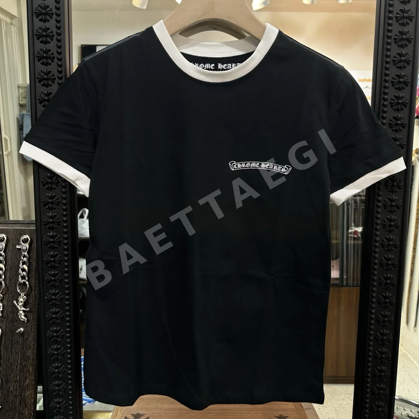 크롬하츠 여성 블랙 화이트 컬러 블록 반팔 티셔츠 163941