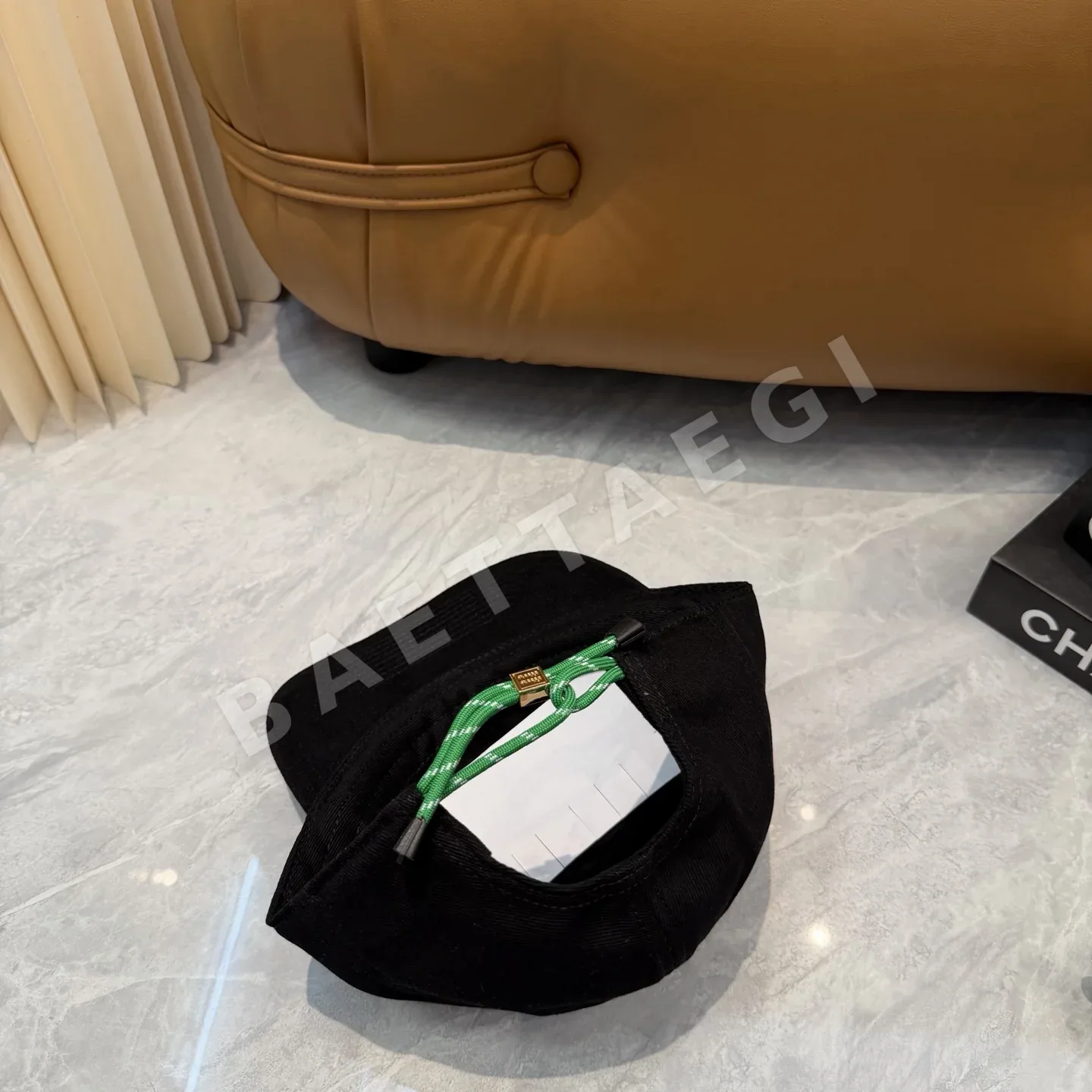 미우미우 자수 로고 베이스볼 모자 상세 이미지 3