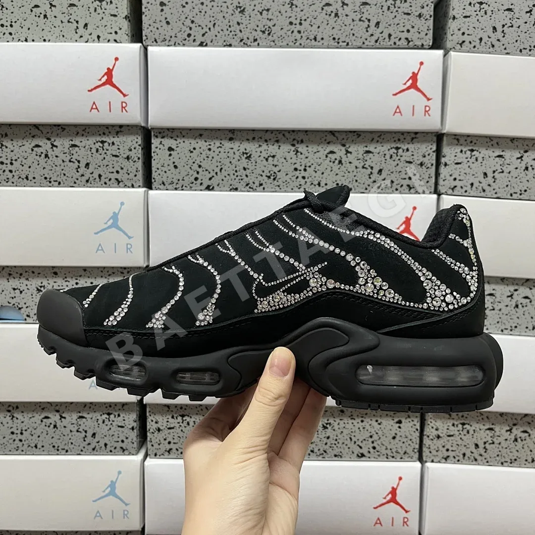 나이키 [DF] 에어 맥스 플러스 블랙 실버 FZ4237 201081 Nike Air Max Plus Swarovski Moonlight 001 상세 이미지 2