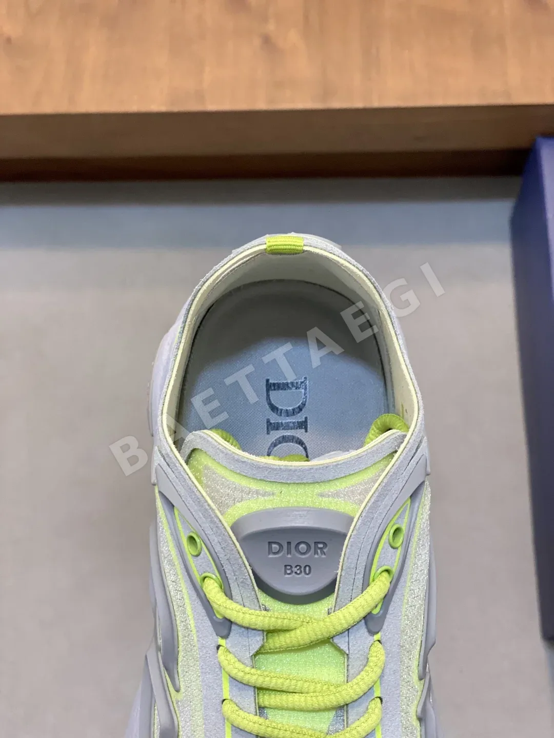 디올 B30 스니커즈 블루화이트 테크니컬 패브릭 CD30 로고 상세 이미지 7