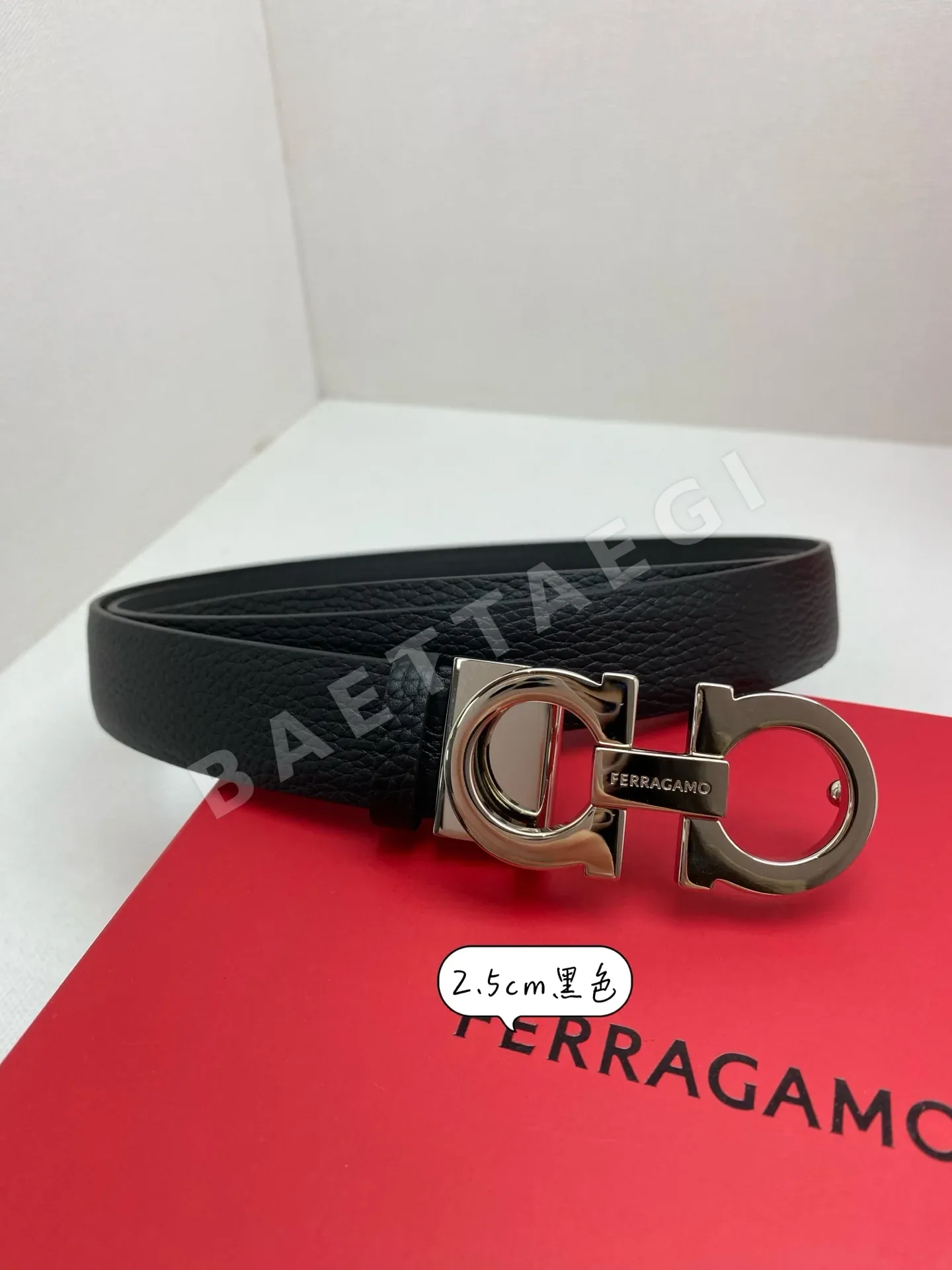 페레가모 간치오 더블 버클 여성 소가죽 벨트 59584