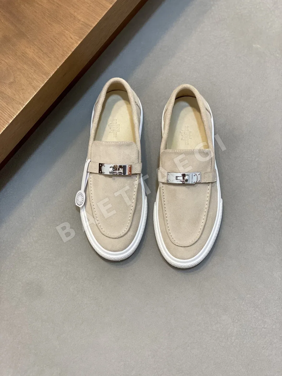 에르메스 게임 슬립온 로퍼 102502