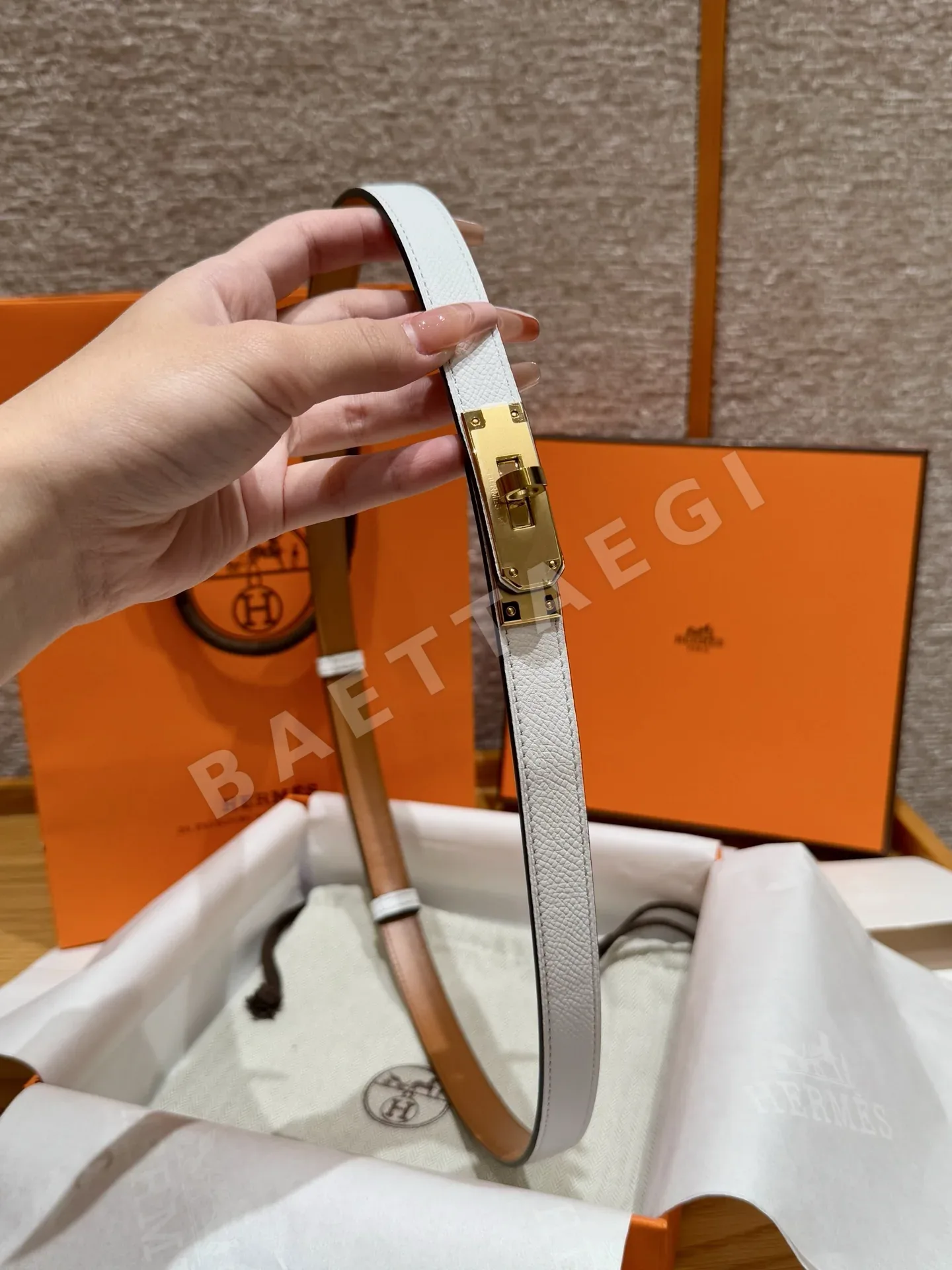 에르메스 켈리 18K 골드 금속 장식 여성용 벨트 상세 이미지 3