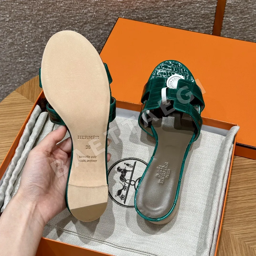 에르메스 오아시스 샌들 에메랄드그린 악어가죽 하이힐 상세 이미지 4