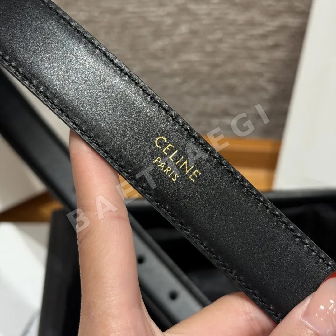 셀린느 토리용 골드 메탈 버클 가죽 벨트 상세 이미지 9