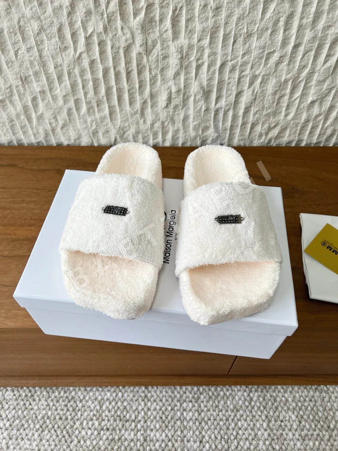 마르지엘라 5 본가락 뮬 샌들 151709