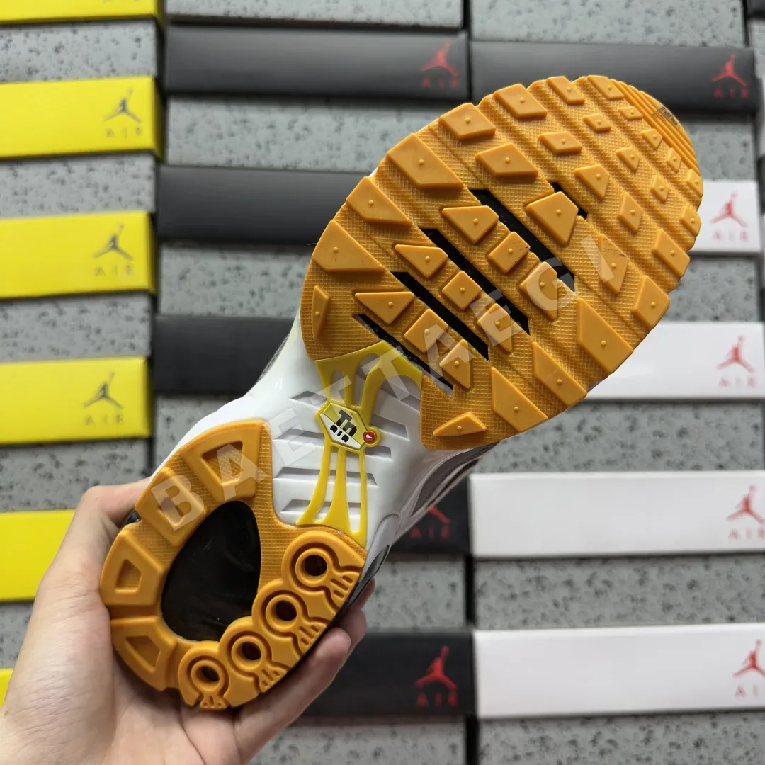 나이키 [BD] 에어 맥스 플러스 CN0142-015 201862 Nike Air Max Plus 상세 이미지 7