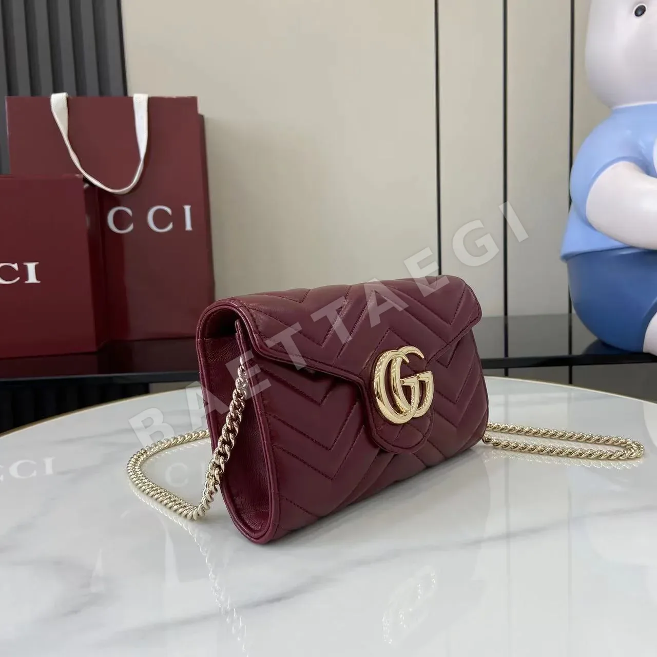 구찌 GG 마몬트 체인 지갑 상세 이미지 2