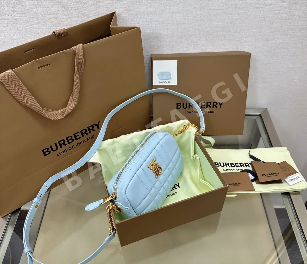 버버리 롤라 양가죽 카메라백 상세 이미지 2