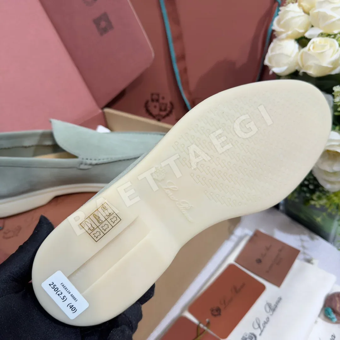 로로피아나 남성용 화이트 모카신 로퍼 상세 이미지 6