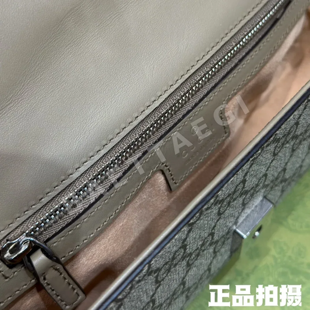 구찌 Petite 메신저백 숄더백 상세 이미지 9