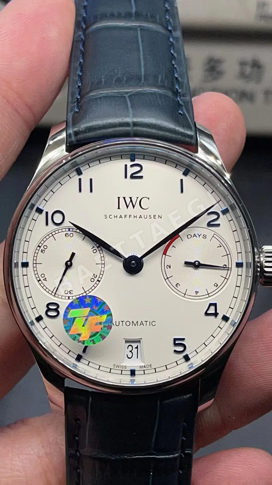 IWC 포르투기저 7 데이즈 파워리저브 시계 상세 이미지 4